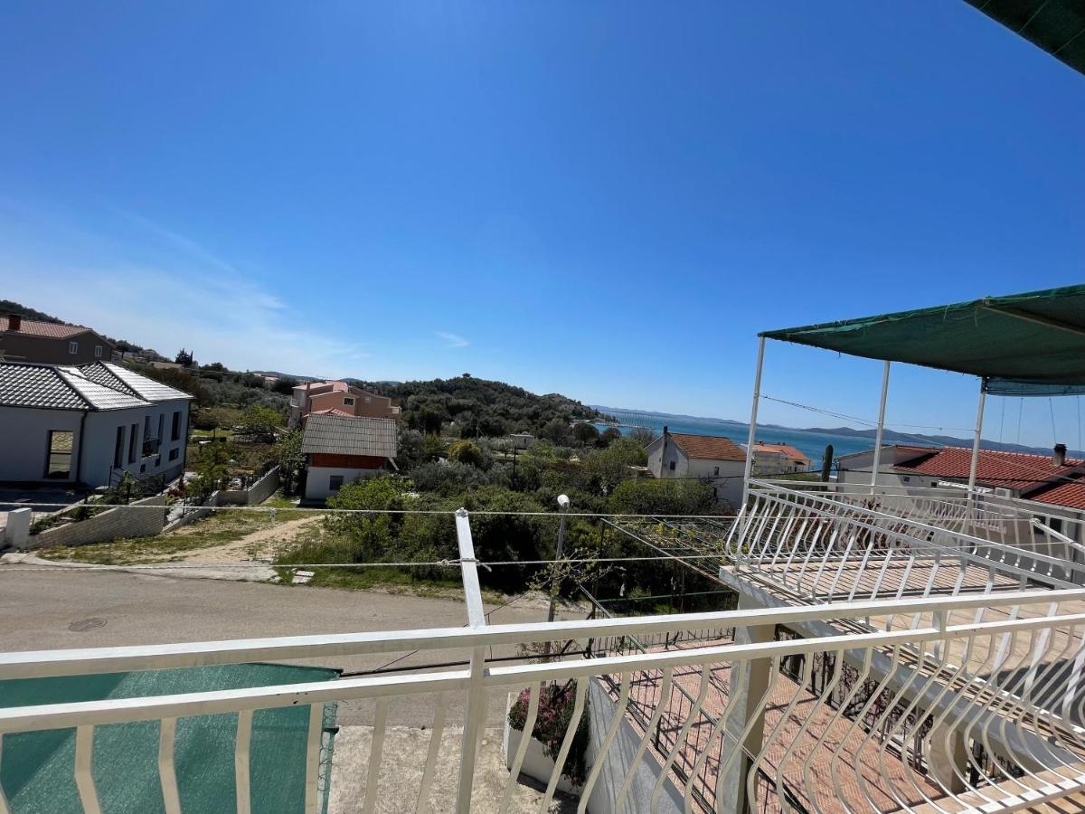Apartmani Anka I Antonio Drage Bagian luar foto