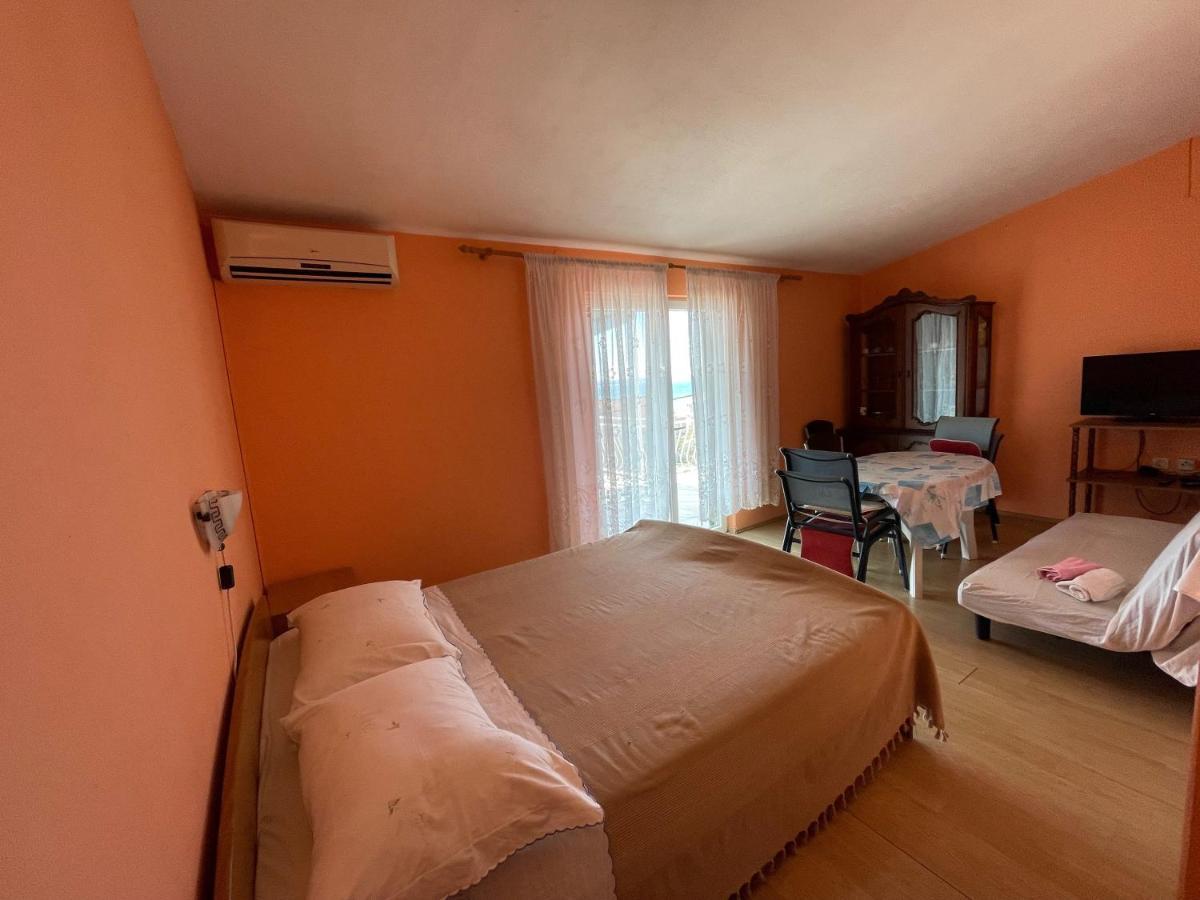 Apartmani Anka I Antonio Drage Bagian luar foto